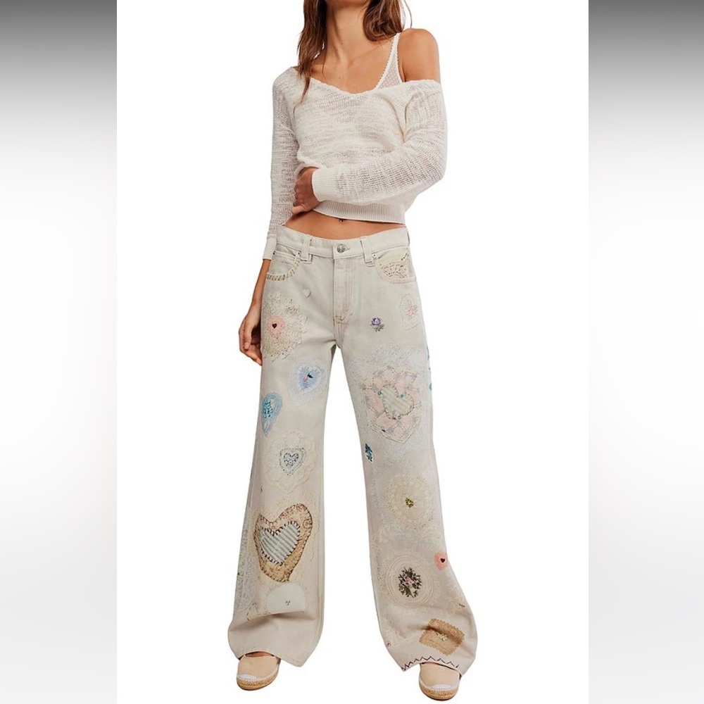 NWT🌷We The Free Illusion Printed Straight Leg Jeans - Size 28 - Picture 12 of 16